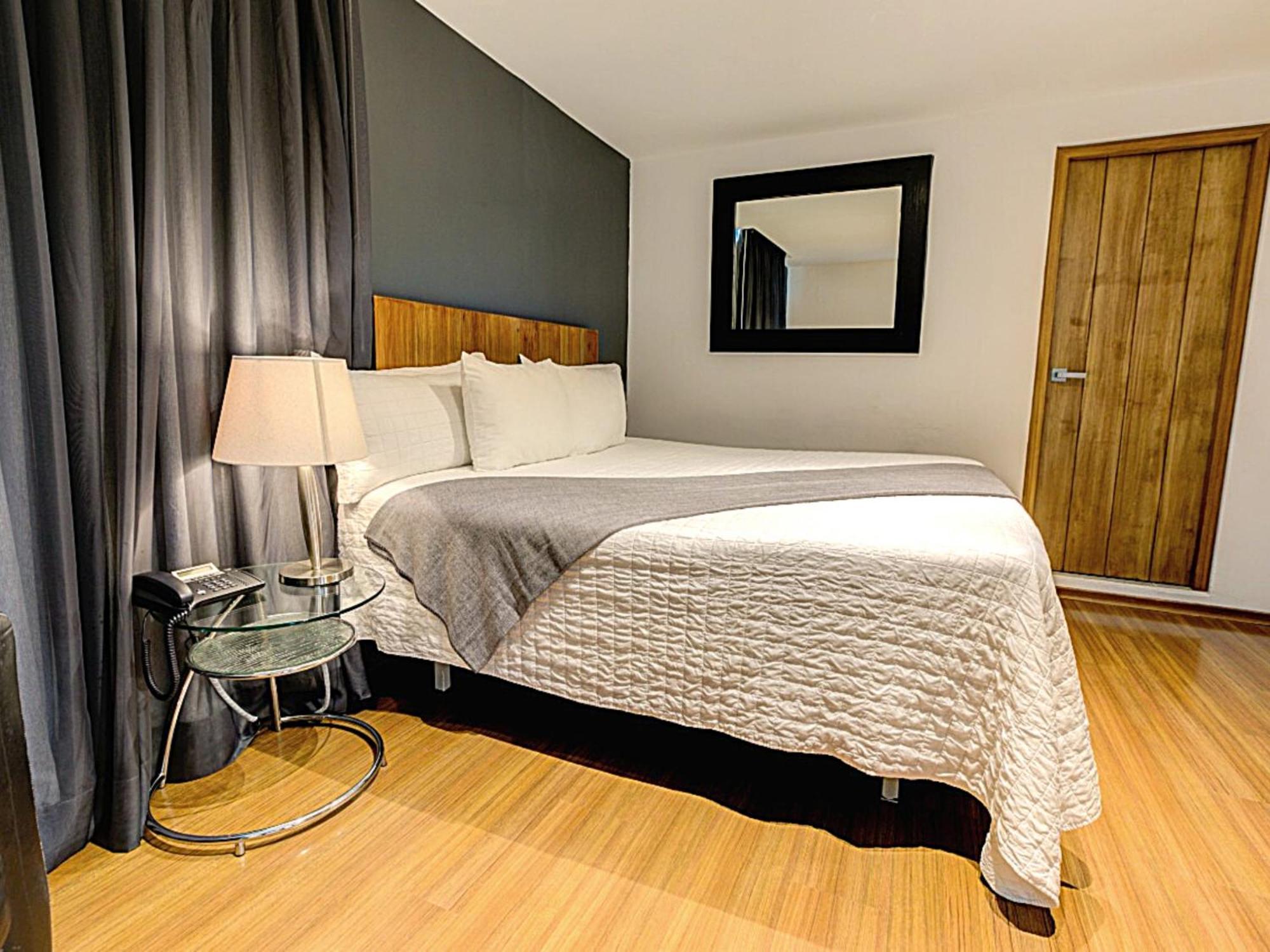 Hotel Clarum 101 Zapopan Room photo
