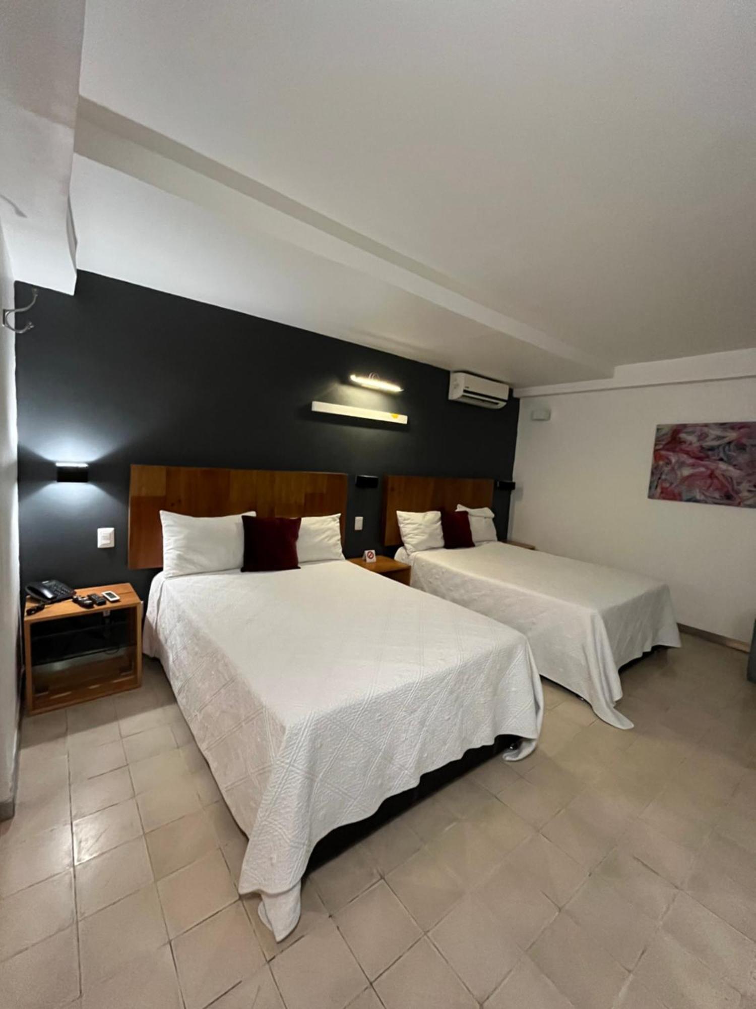 Hotel Clarum 101 Zapopan Exterior photo