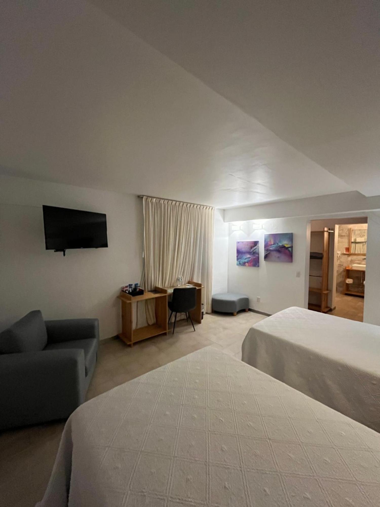 Hotel Clarum 101 Zapopan Exterior photo